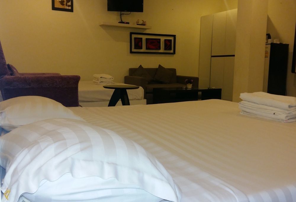 Royal Q & D Suites Pattaya Εξωτερικό φωτογραφία