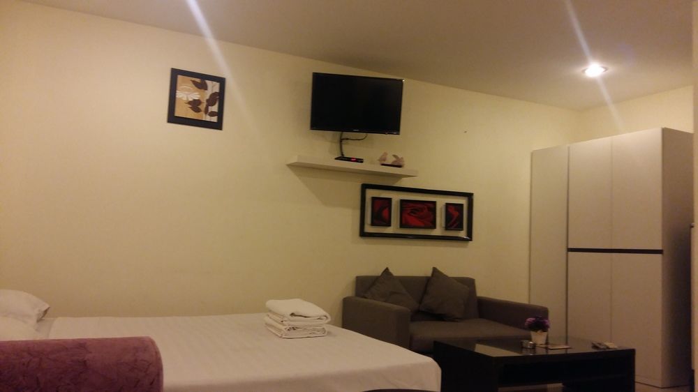 Royal Q & D Suites Pattaya Εξωτερικό φωτογραφία