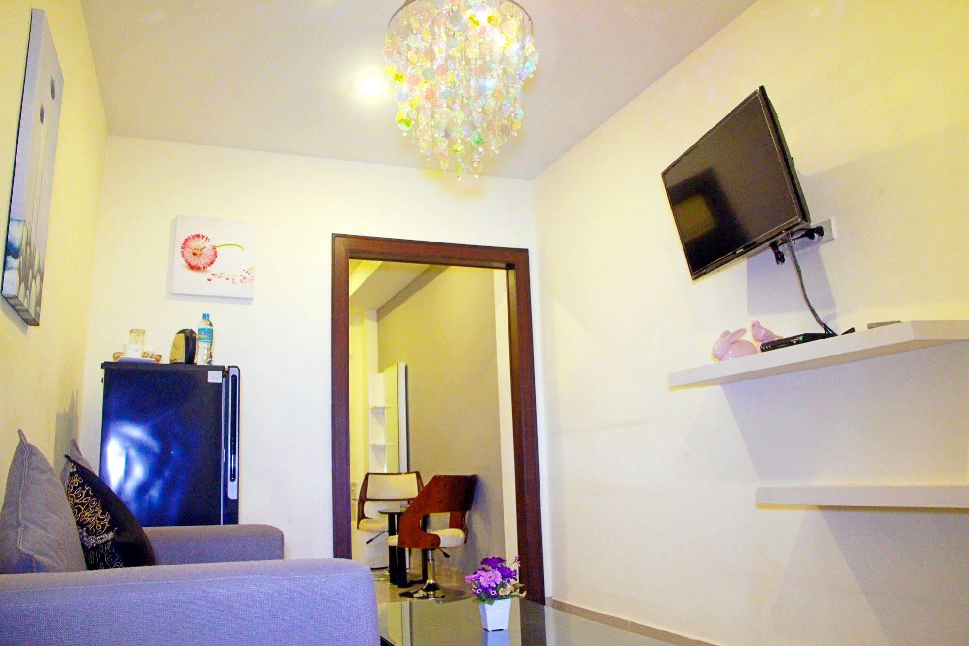Royal Q & D Suites Pattaya Εξωτερικό φωτογραφία