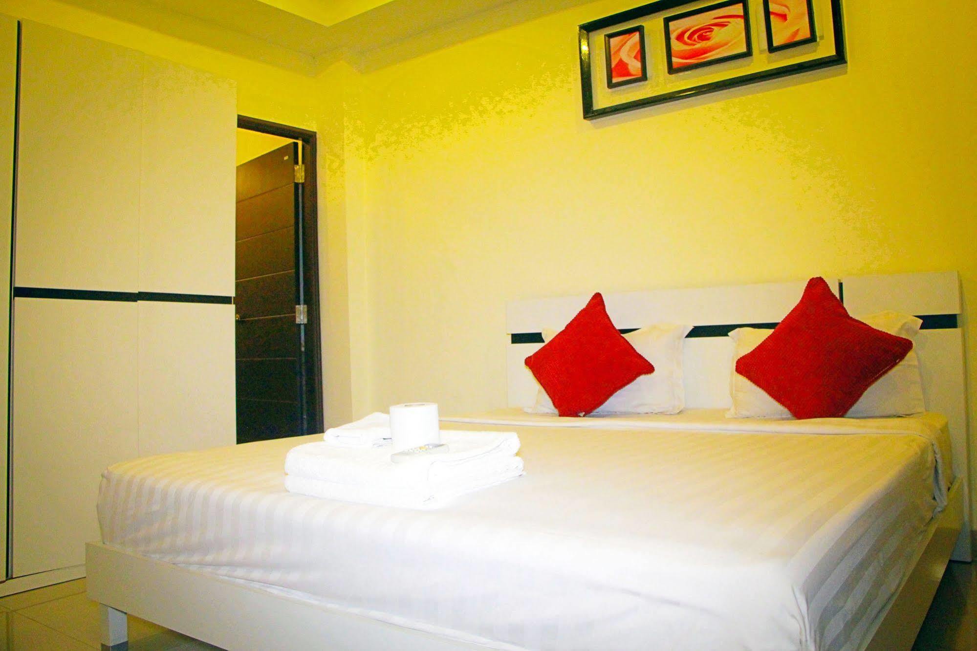 Royal Q & D Suites Pattaya Εξωτερικό φωτογραφία